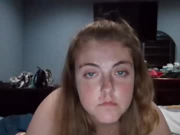 Thestella12 Chaturbate stream image from July 25, 2025