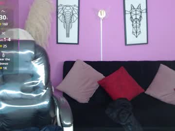 Karlye_Hot Chaturbate stream image from July 25, 2025
