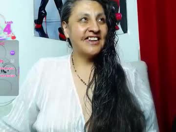 Merlyna_Goldens Chaturbate stream image from July 25, 2025