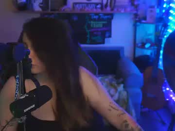 Misslaras Chaturbate stream image from July 25, 2025