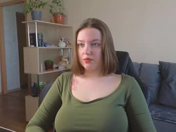 Cute_Junk Chaturbate stream image from July 25, 2025