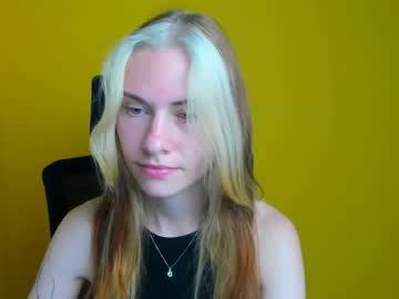 Emmi_Rossum Chaturbate stream image from July 25, 2025