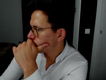 Sexxymuscles4u Chaturbate stream image from July 25, 2025