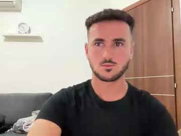 Chlomo111 Chaturbate stream image from July 25, 2025