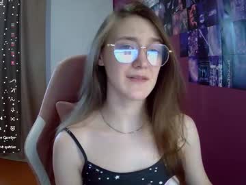 Lisa_Hua Chaturbate stream image from July 25, 2025