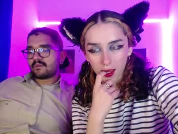 Twinflamesxx Chaturbate stream image from July 25, 2025