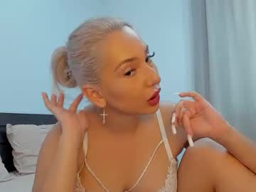 Kinkyrebecca Chaturbate stream image from July 25, 2025