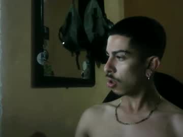 Yourgodzeus Chaturbate stream image from July 25, 2025