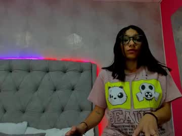 Hazelmoret Chaturbate stream image from July 25, 2025