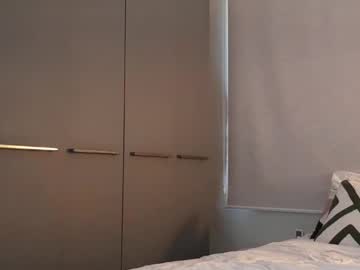 Elzalee Chaturbate stream image from July 25, 2025