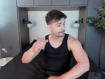 Ian_Davis Chaturbate stream image from July 25, 2025