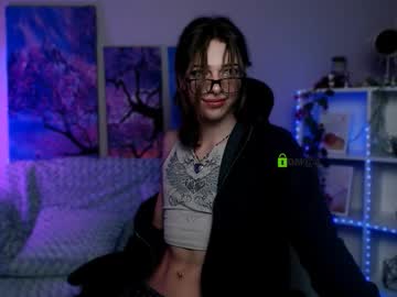 Kevi_Sunn Chaturbate stream image from July 25, 2025