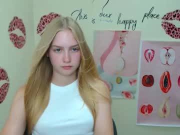 _Mademoiselle_E Chaturbate stream image from July 25, 2025