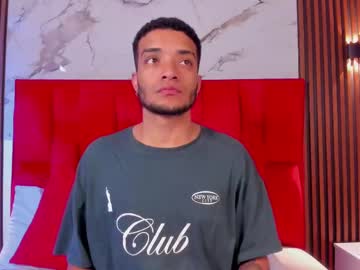 Eros_Chipre Chaturbate stream image from July 25, 2025