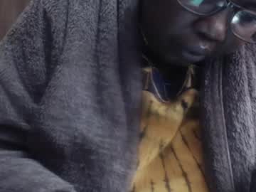 Hornybigtitts stream image from July 25, 2025