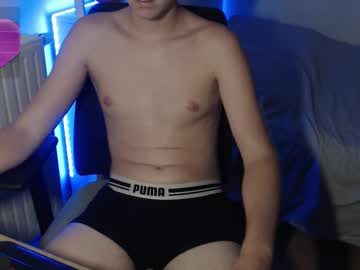 Nelan0 Chaturbate stream image from July 25, 2025