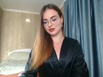 Rebecca_Ccaa Chaturbate stream image from July 25, 2025