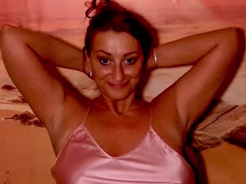 Classymelyna Chaturbate stream image from July 25, 2025