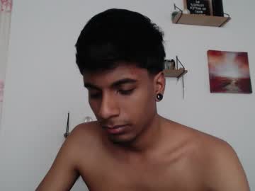 Khevinlopezonig Chaturbate stream image from July 25, 2025