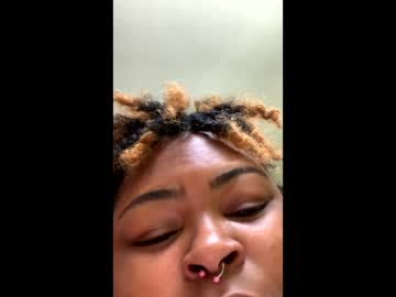 Fluffyfantasiee Chaturbate stream image from July 25, 2025