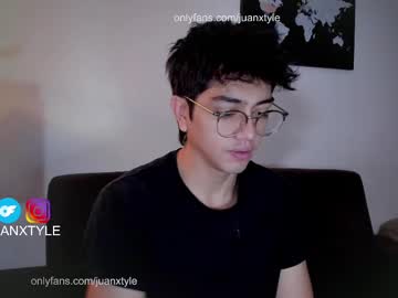 Juancamroom Chaturbate stream image from July 25, 2025