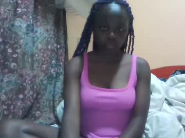 Sexy_Munah Chaturbate stream image from July 25, 2025