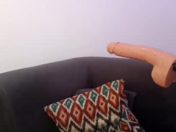 Vsantini_ Chaturbate stream image from July 25, 2025