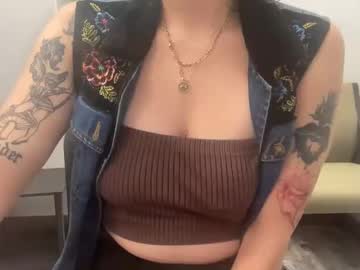 Greengoddess69420 Chaturbate stream image from July 25, 2025