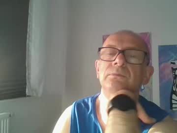 Konsiak Chaturbate stream image from July 25, 2025