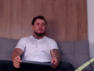 Lianjones9 Chaturbate stream image from July 25, 2025