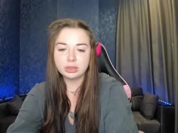 Maevesss Chaturbate stream image from July 25, 2025