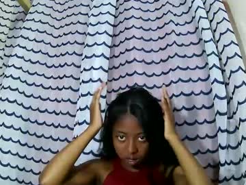 Joliekah27 Chaturbate stream image from July 25, 2025