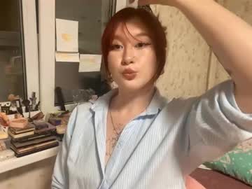 Valriewemple Chaturbate stream image from July 25, 2025