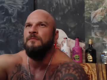 Viking_Me Chaturbate stream image from July 25, 2025