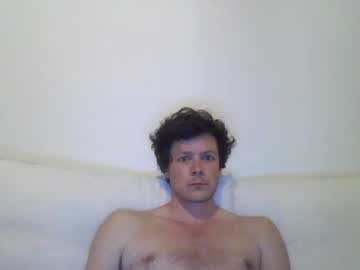 Alexplushot Chaturbate stream image from July 25, 2025