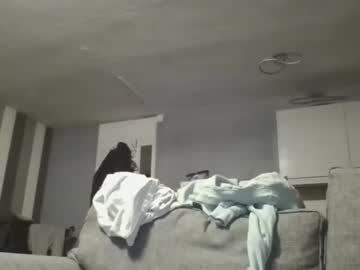 Dazzill Chaturbate stream image from July 25, 2025
