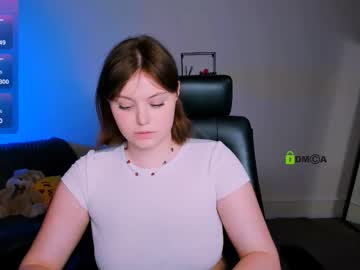 Nikol_Kitt Chaturbate stream image from July 25, 2025