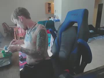 Phrostdd Chaturbate stream image from July 25, 2025