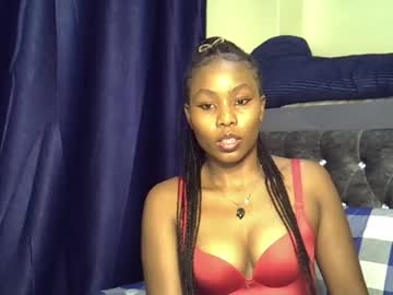 Haizel_Ebony Chaturbate stream image from July 25, 2025