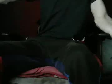 Kev19922 Chaturbate stream image from July 25, 2025