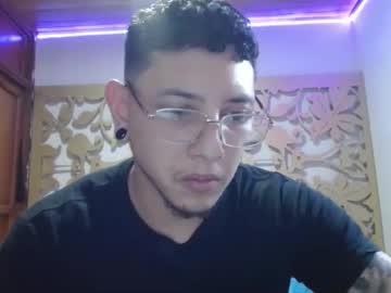 Lilithinside Chaturbate stream image from July 25, 2025
