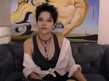 Via_Mayer Chaturbate stream image from July 25, 2025
