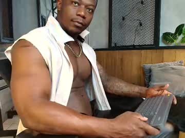 Colethunder Chaturbate stream image from July 25, 2025
