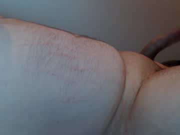 Sirseymorebutts Chaturbate stream image from July 25, 2025
