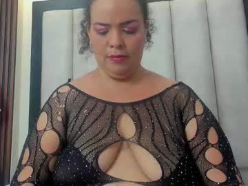 Elegantmature Chaturbate stream image from July 25, 2025