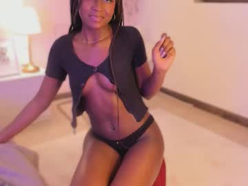 Naelith_Dh Chaturbate stream image from July 25, 2025