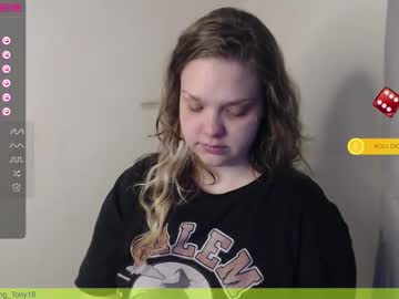 Darling_Tony18 Chaturbate stream image from July 26, 2025