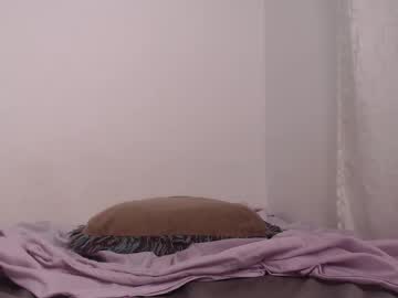 _Leslie Chaturbate stream image from July 26, 2025