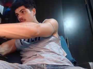 Sammytop22 Chaturbate stream image from July 26, 2025