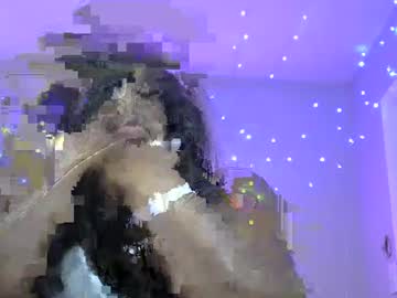 Curvyychocolate Chaturbate stream image from July 26, 2025